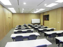 小会議室(収容人数24名 2名掛け)画像1